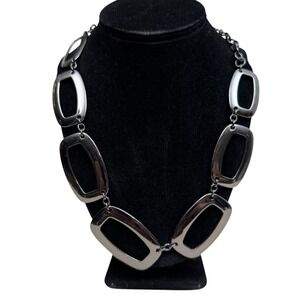 Bill Blass Statement Necklace Silver Tone Rectangle Chain Fashion Jewelry 10.5in
